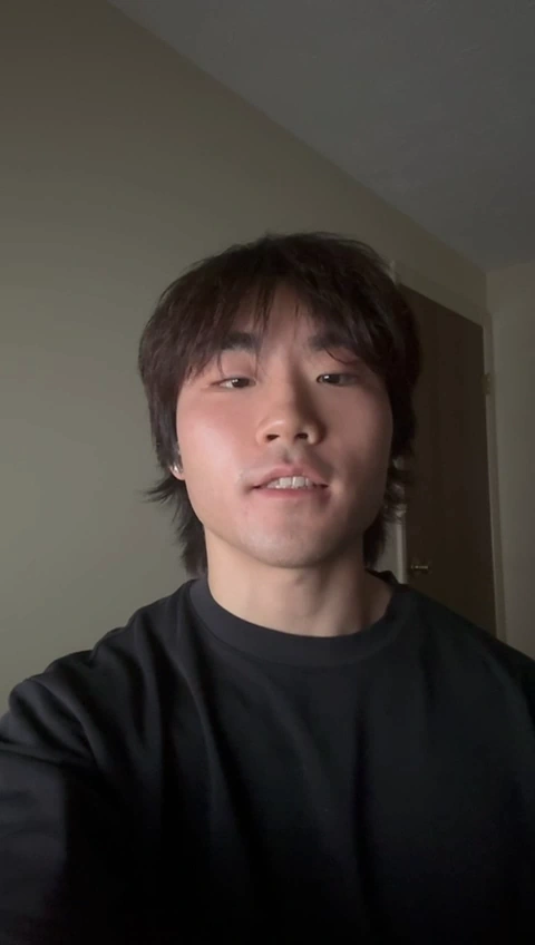 Elliot Yun sharing their coaching experience